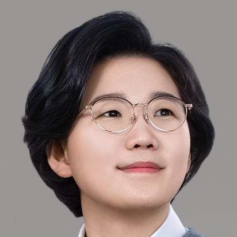 김보미